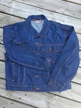 VTG Big Mac Denim Trucker Jacket Size Medium Dark Blue Jean